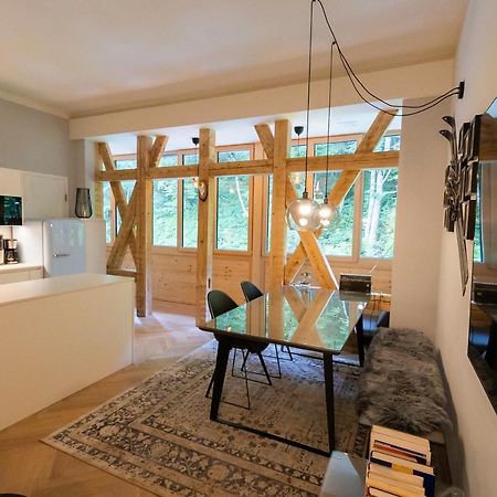 Apartment In Historischer Villa Mit Parkplatz Grünau im Almtal Extérieur photo